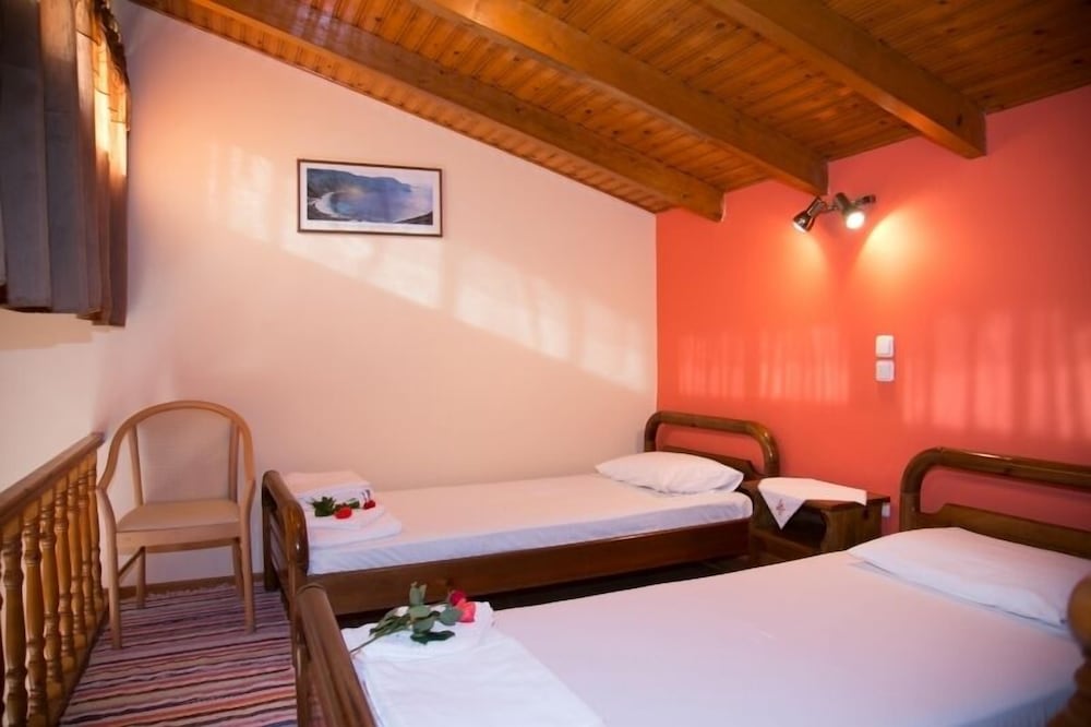 Фото Almyros Studios & Apartments