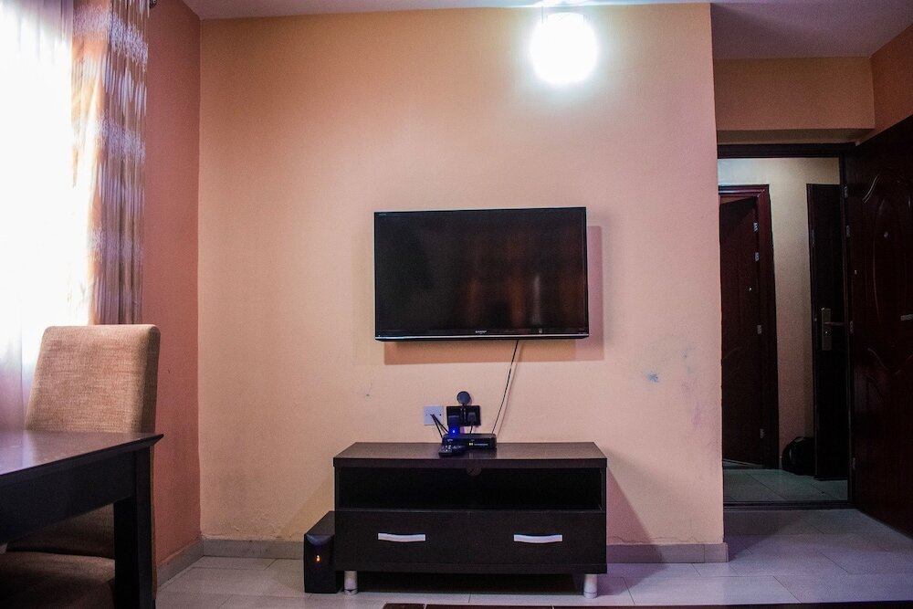 Фото Aeroville Apartments