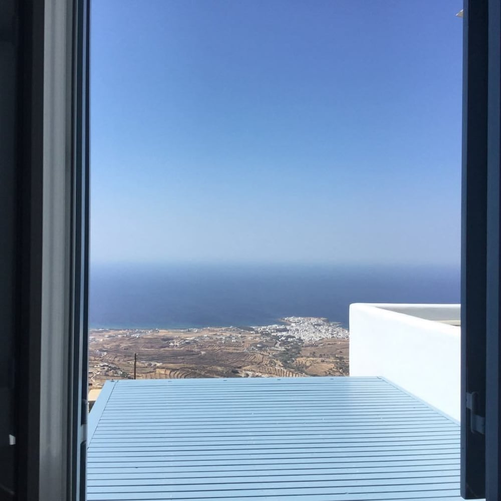 Фото Blue Azur Deluxe Villa
