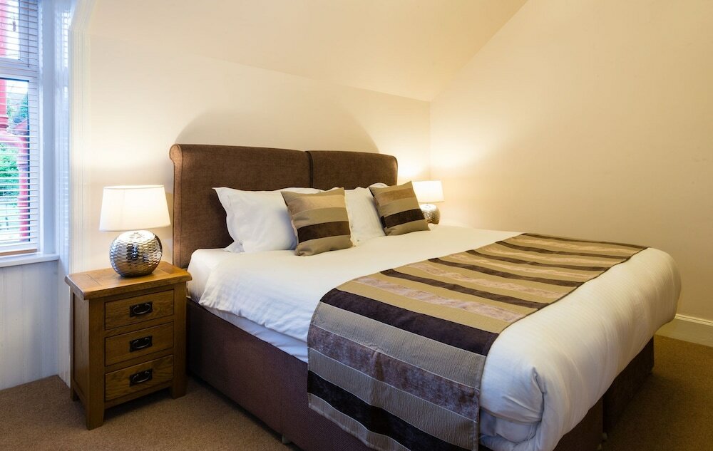 Фото River House