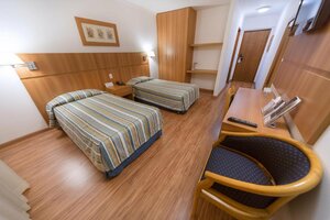 Hotel Plaza Mayor (São Paulo, Fernando Prestes), hotel