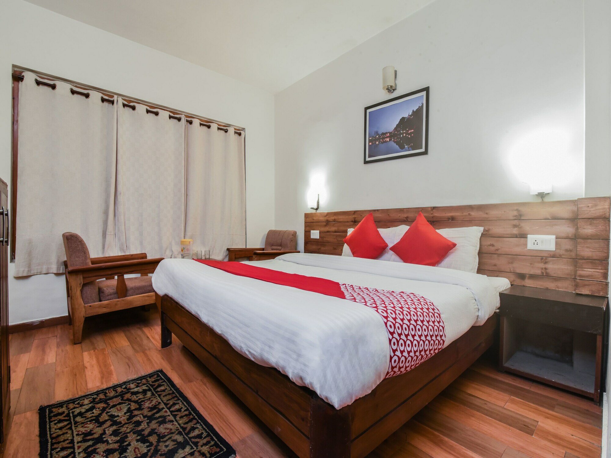 Фото Oyo 13410 Hotel Sunflower