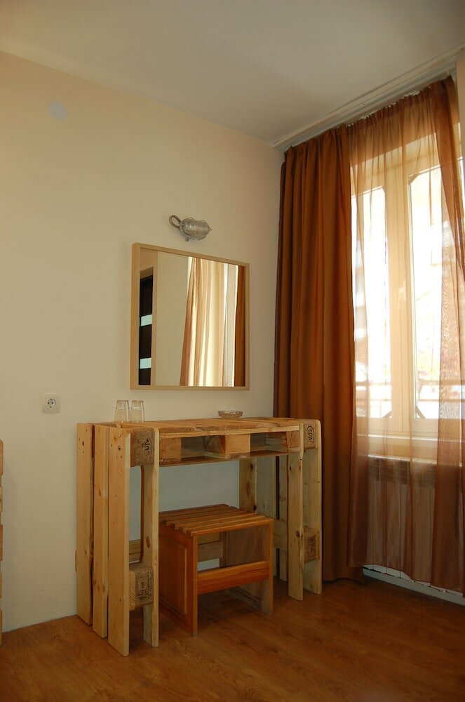 Фото Pop Bogomil