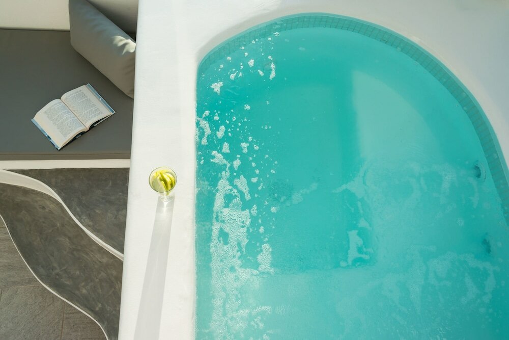 Фото Aspronisi Luxury Villa