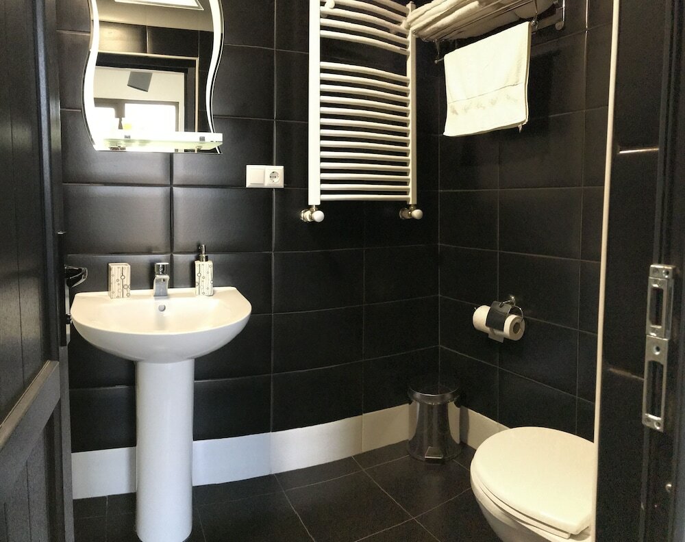 Фото Continental Hotel