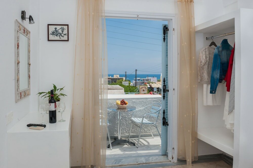 Фото Join Us Low Cost Rooms