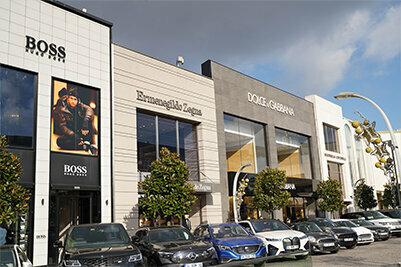 Clothing store Eleventy, Istanbul, photo