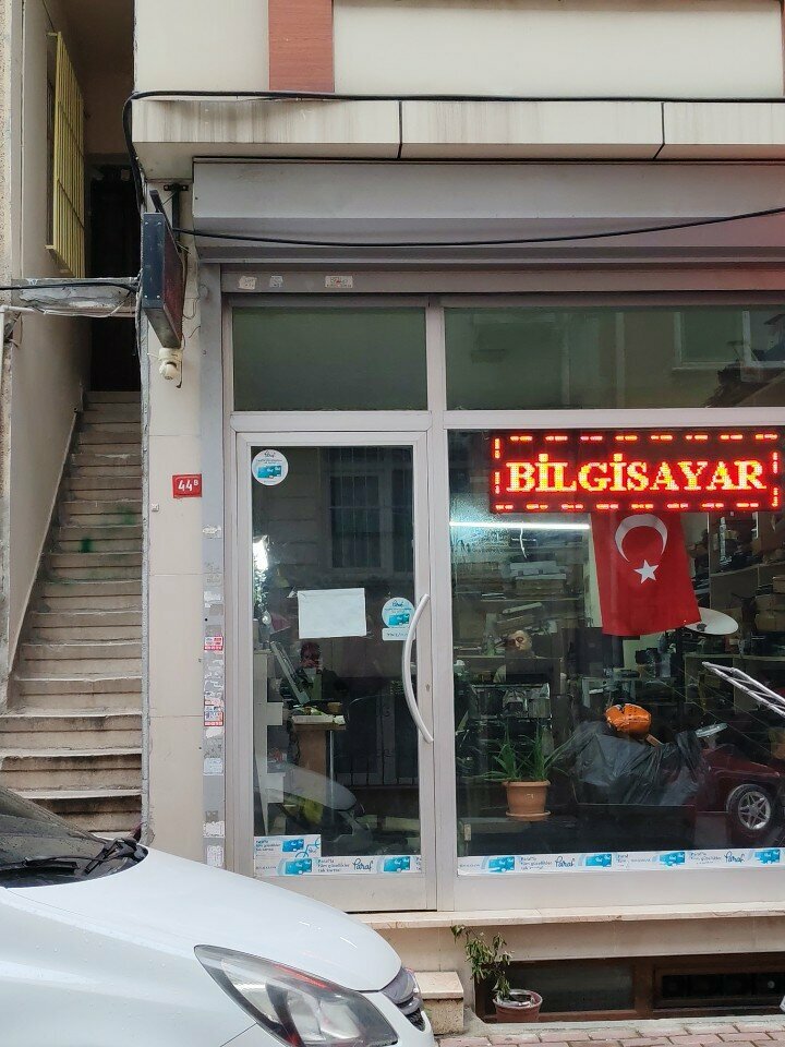 Laptops & tablets Isil Technology, Istanbul, photo