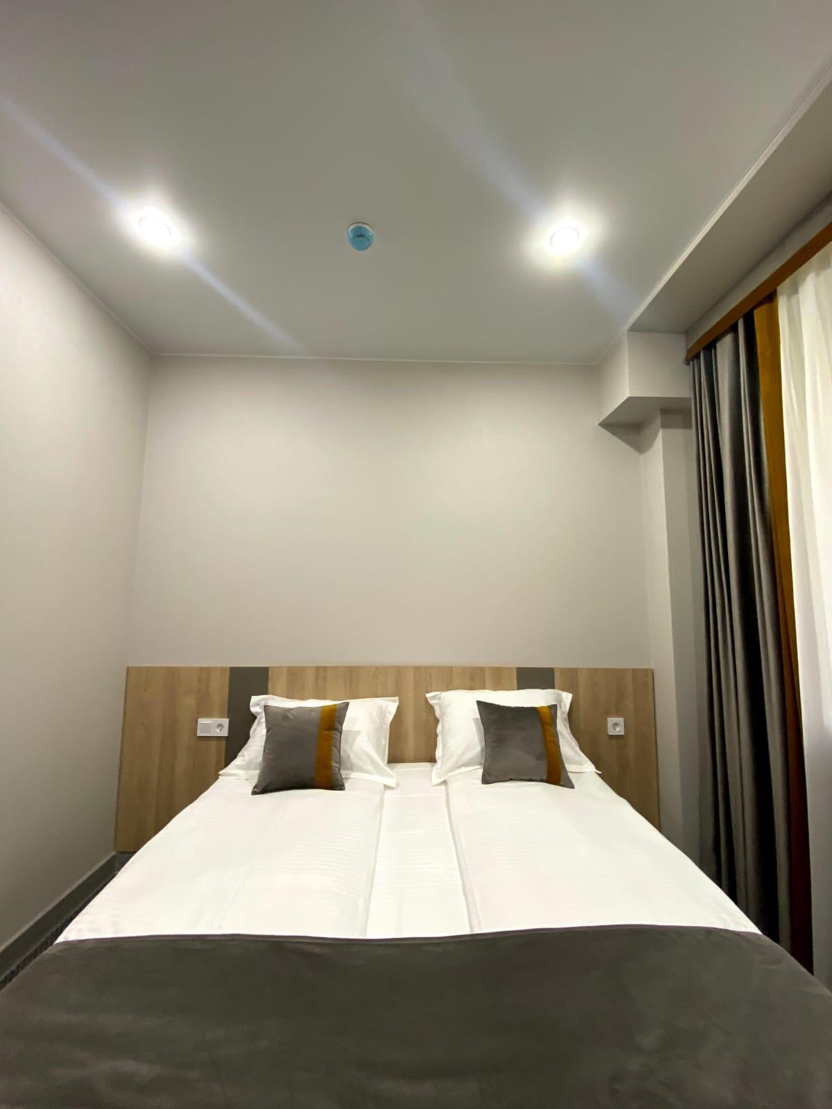 Фото Две Вершины