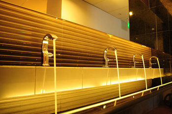 Фото River City Inn