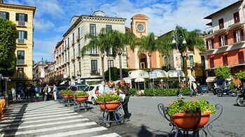 Гостиница B& x26; B Maison d'Art в Сорренто