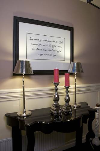 Фото Huis van Bewaring