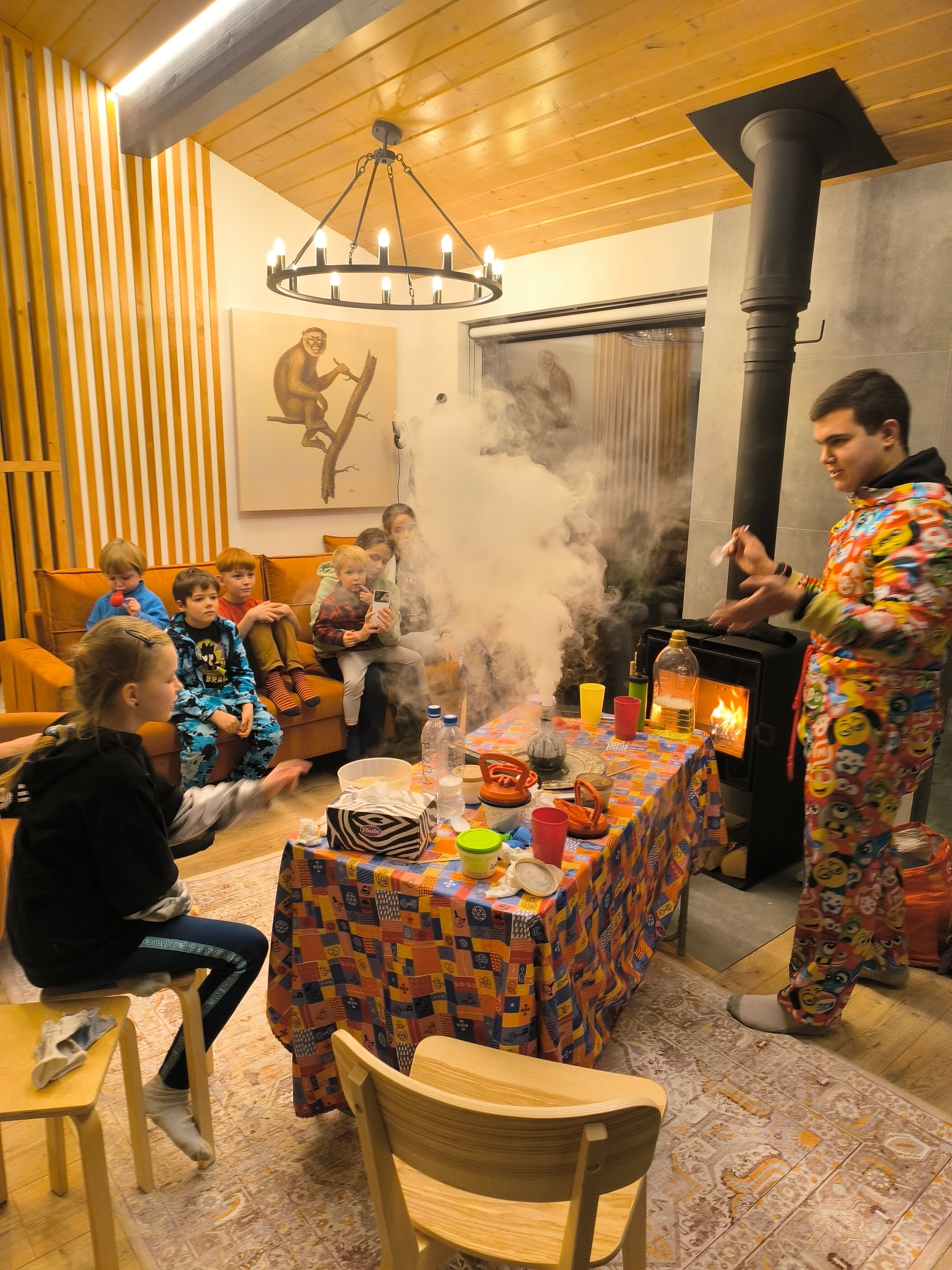 Фото Восемь Обезьян