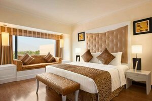 Гостиница Ramada Plaza by Wyndham Karachi Airport Hotel