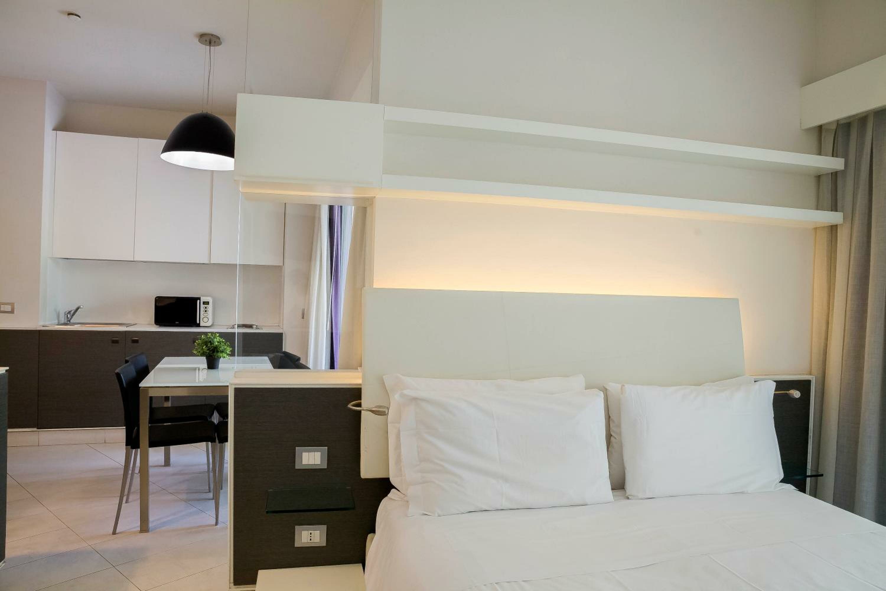 Фото Lungotevere Suite