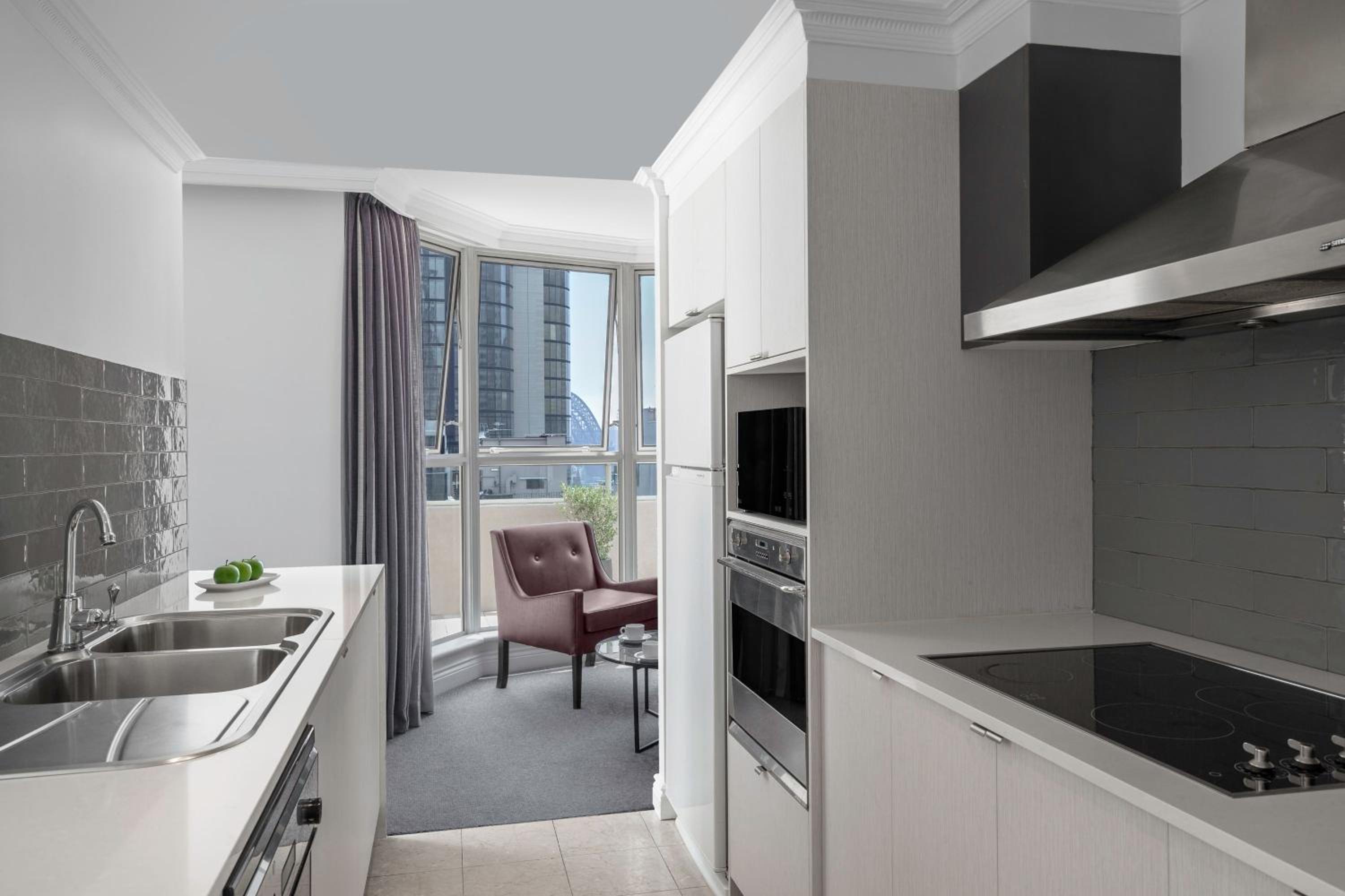 Фото Mantra 2 Bond Street Sydney