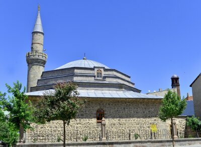 Landmark, attraction Husrev Pasha Madrasa, Van, photo