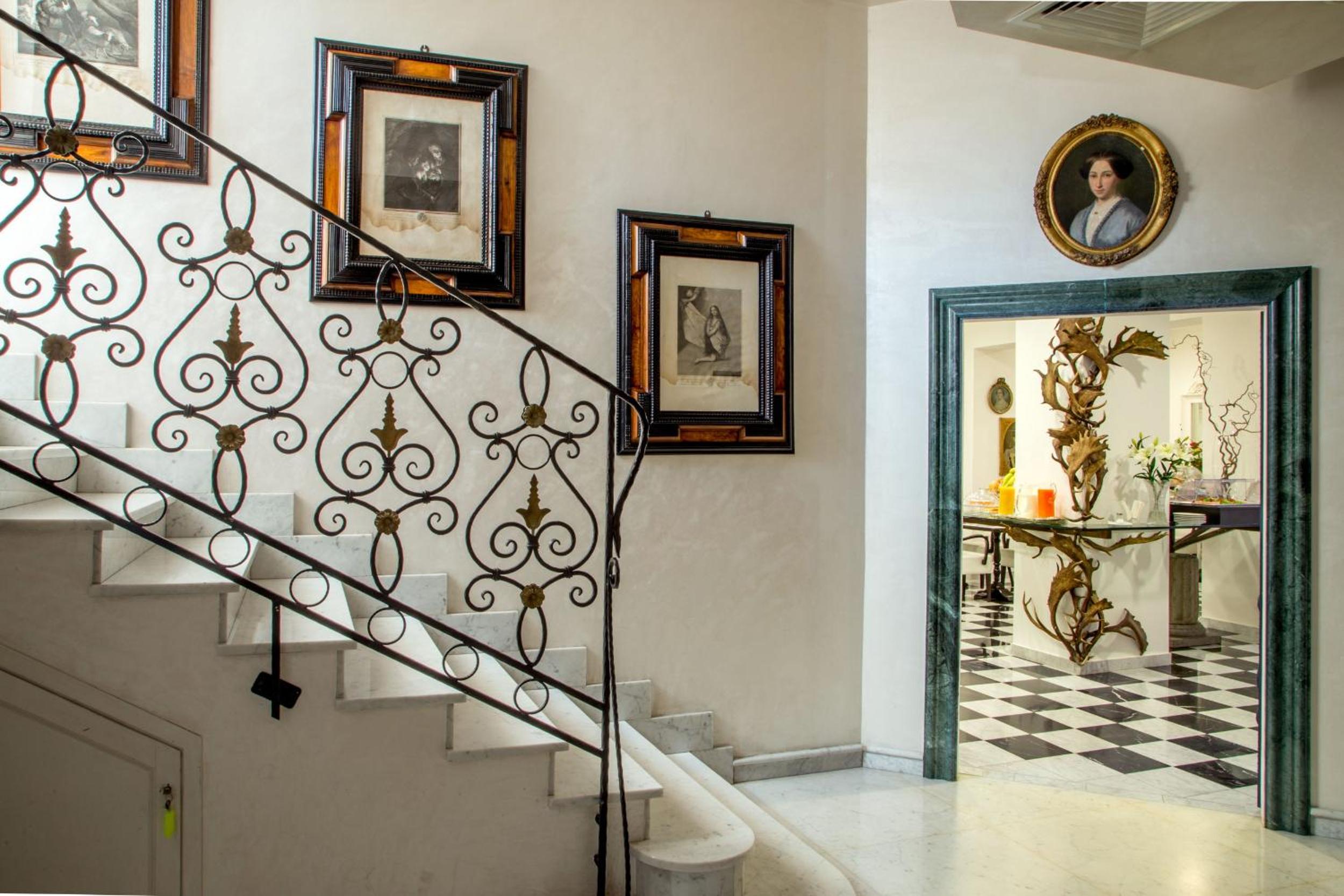 Фото Arcom Palace