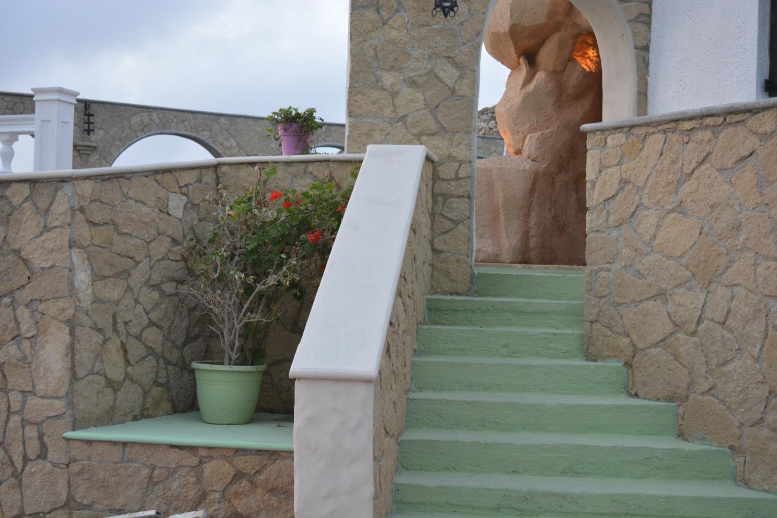 Фото Finiki View Hotel Apartments