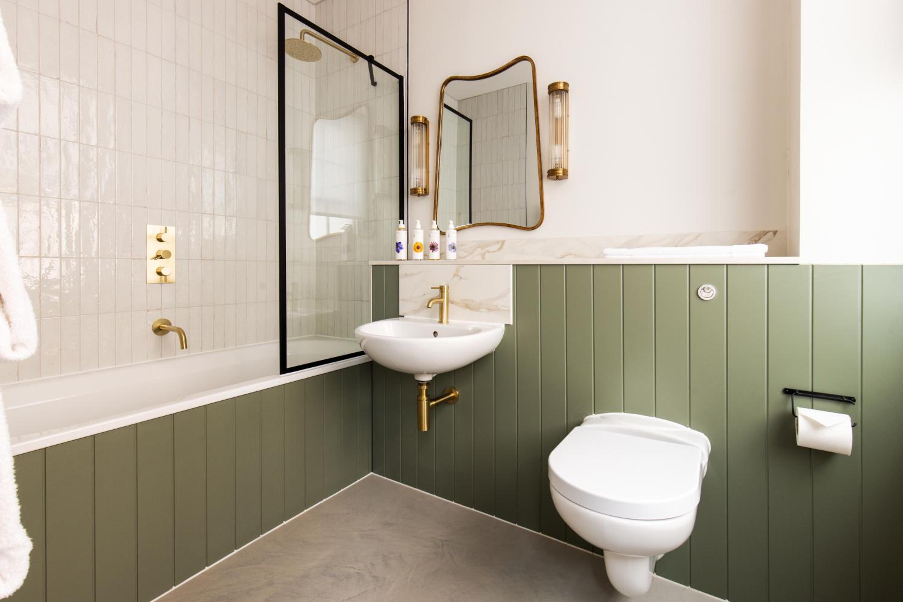 Фото Native Kings Wardrobe