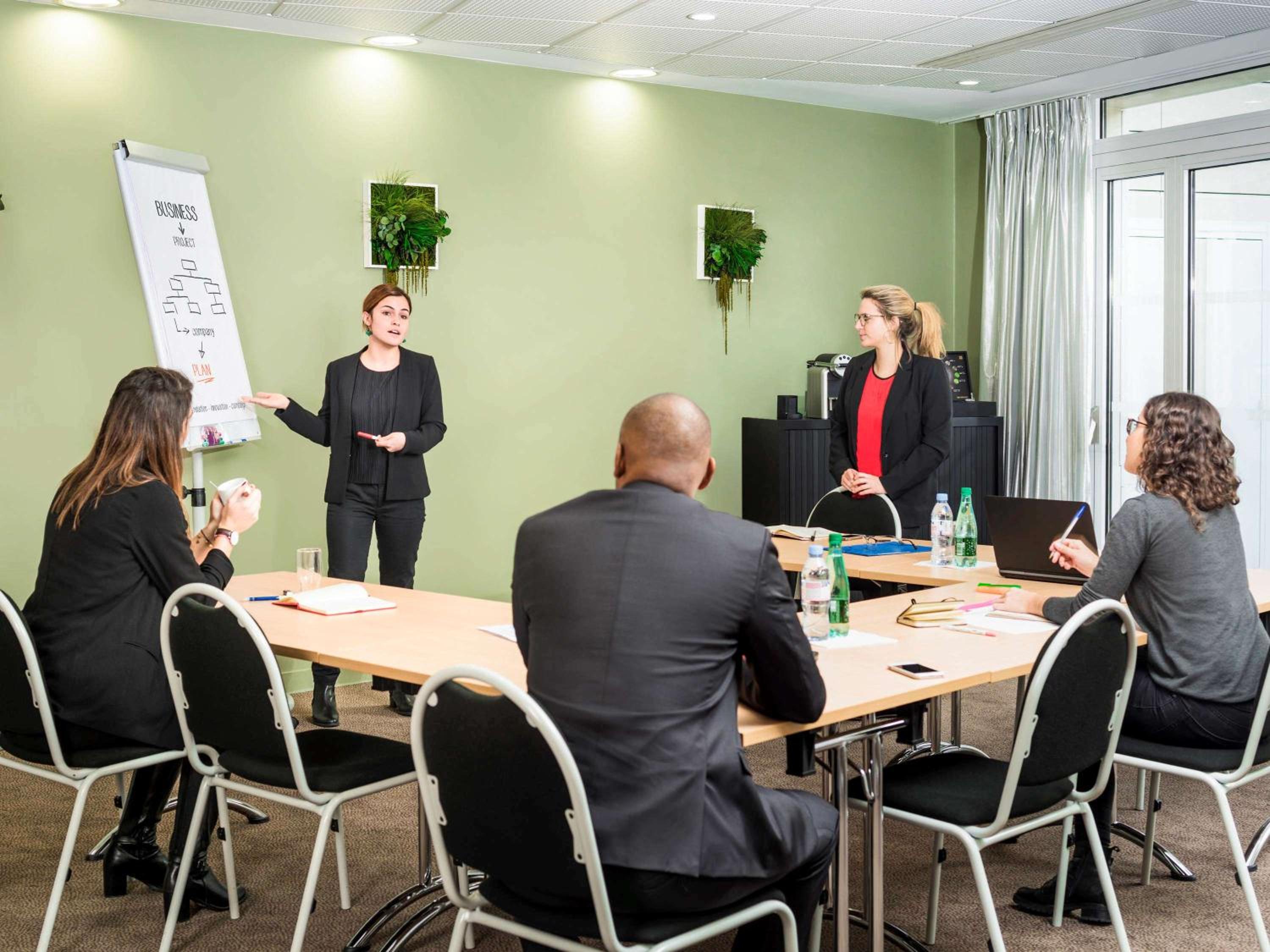 Фото Aparthotel Adagio Access La Defense Puteaux