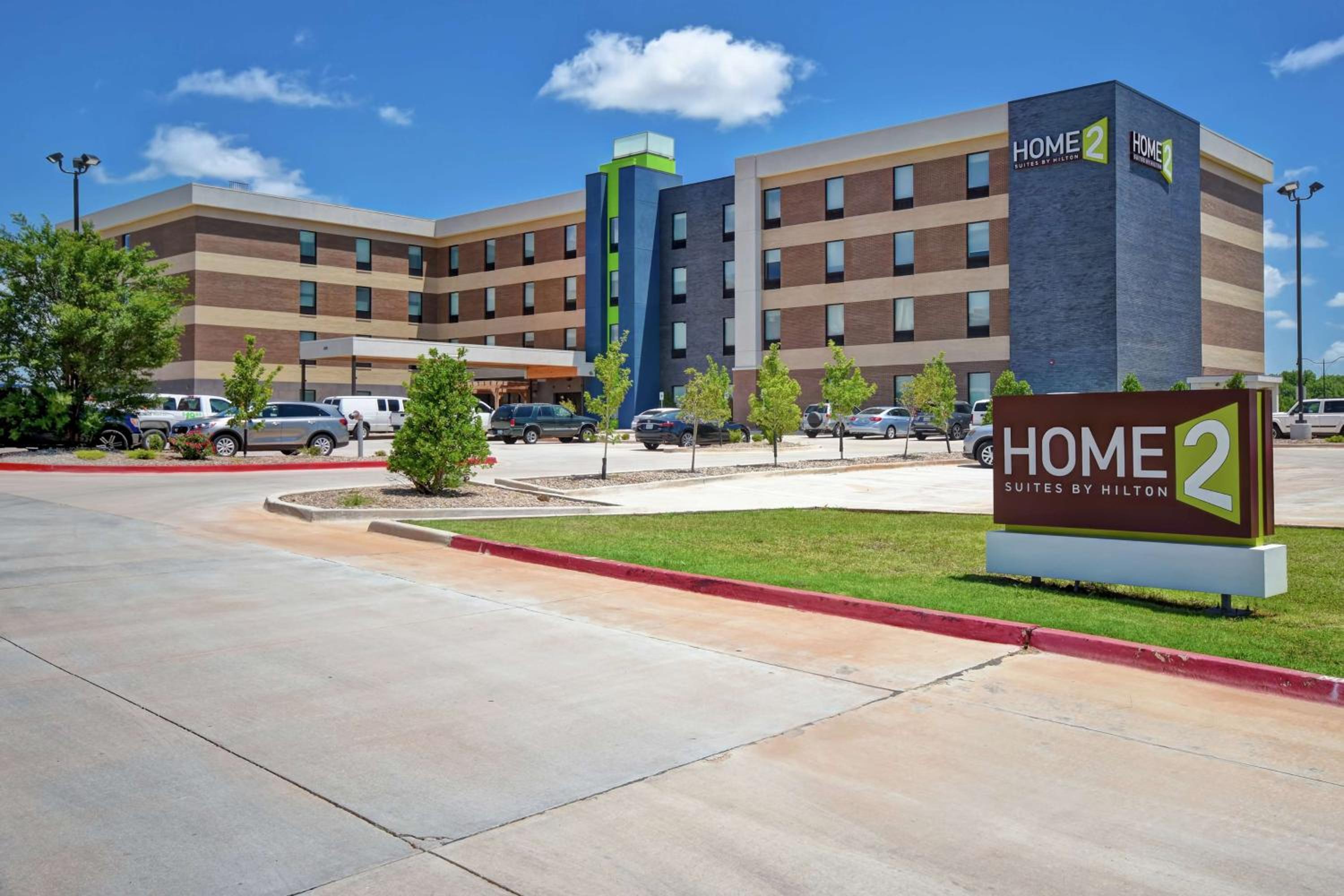 Фото Home2 Suites by Hilton Oklahoma City Airport