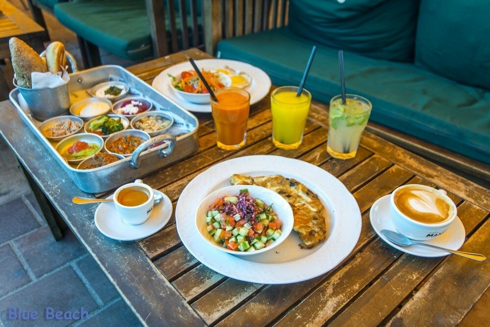 Фото Spacious Sea View Apartment