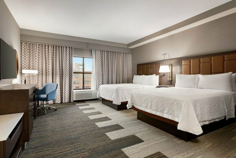 Гостиница Hampton Inn & Suites Kansas City Downtown Crossroads в Канзас-Сити