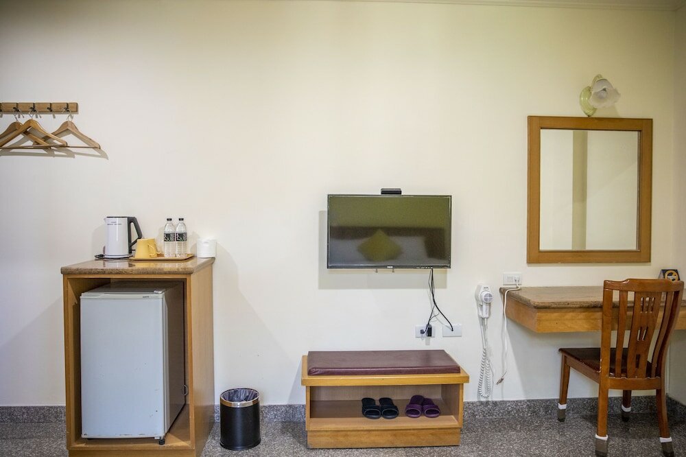 Фото Holiday Hotel