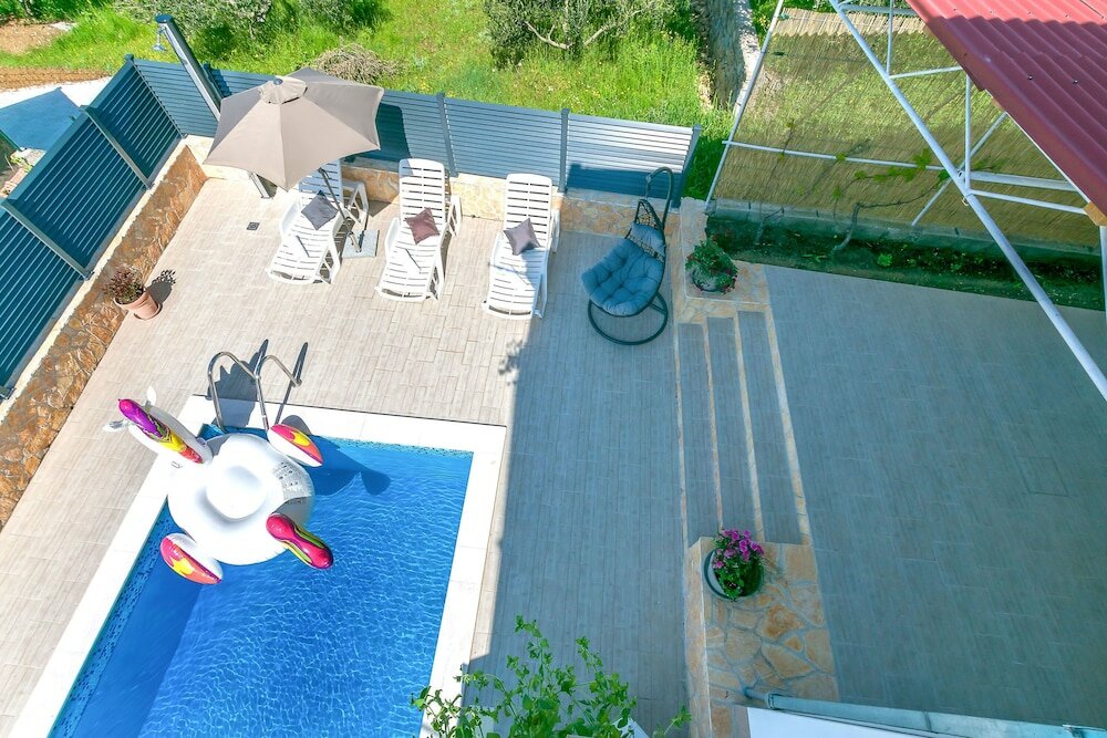 Фото House Boris