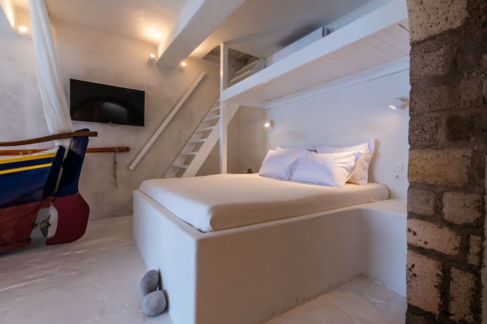 Фото Neosikos AmazingBeach House Milos Island