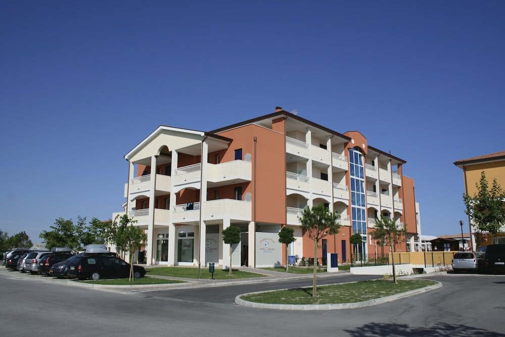 Фото Villaggio Pini