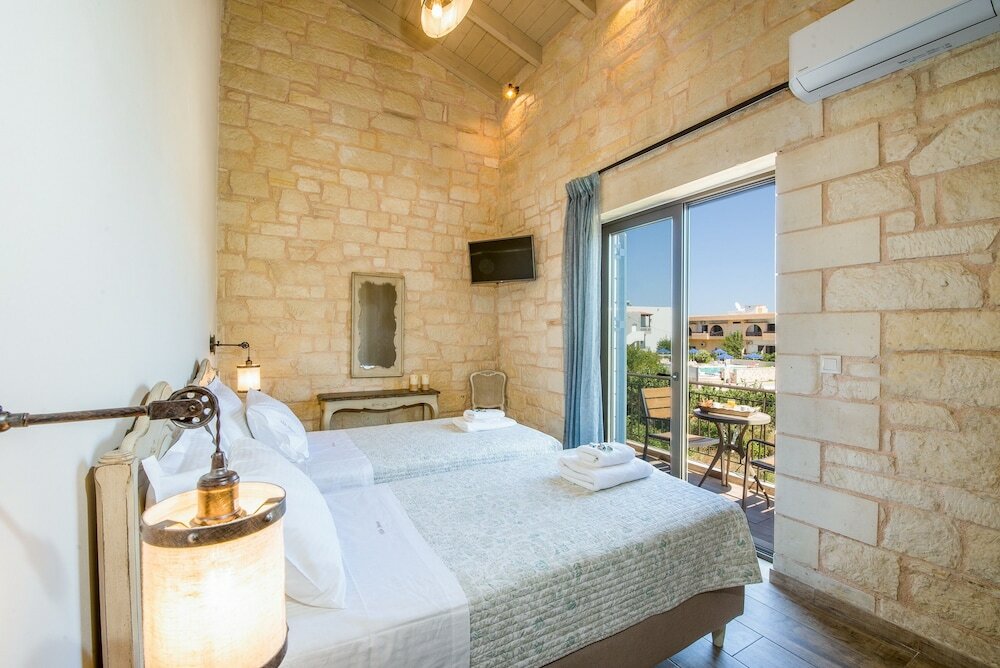 Фото Villa Sirocos, Private eco pool, near the beach