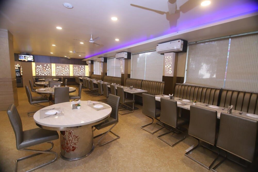 Фото Paradise Ganga - A River Side Hotel