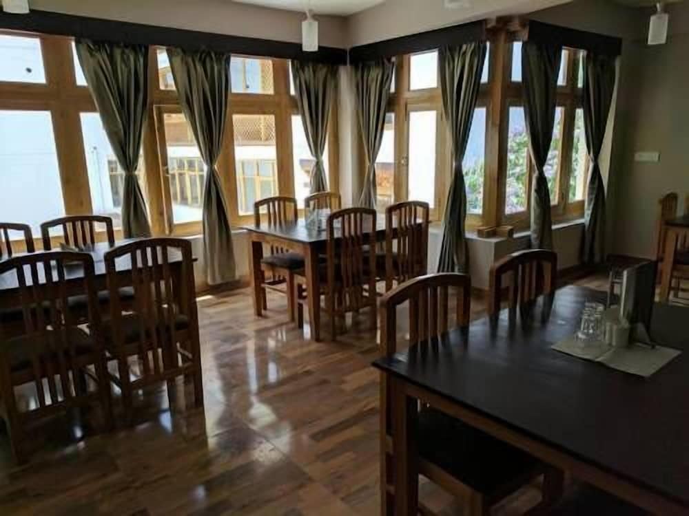 Фото Hotel Blue Stone