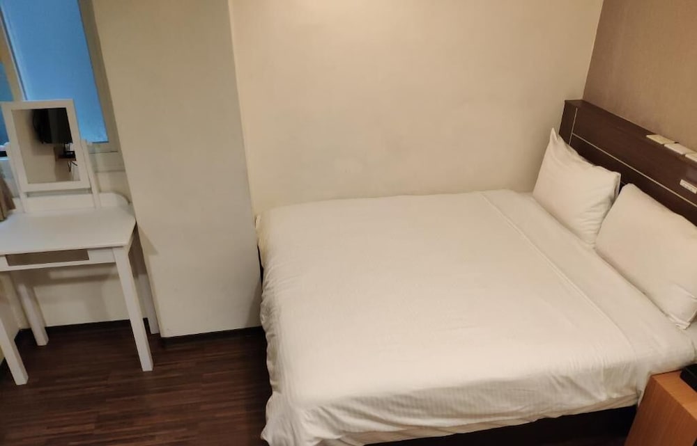 Фото Jhong-Sing Hotel