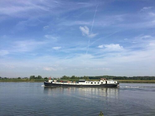 Hotelschip Sarah