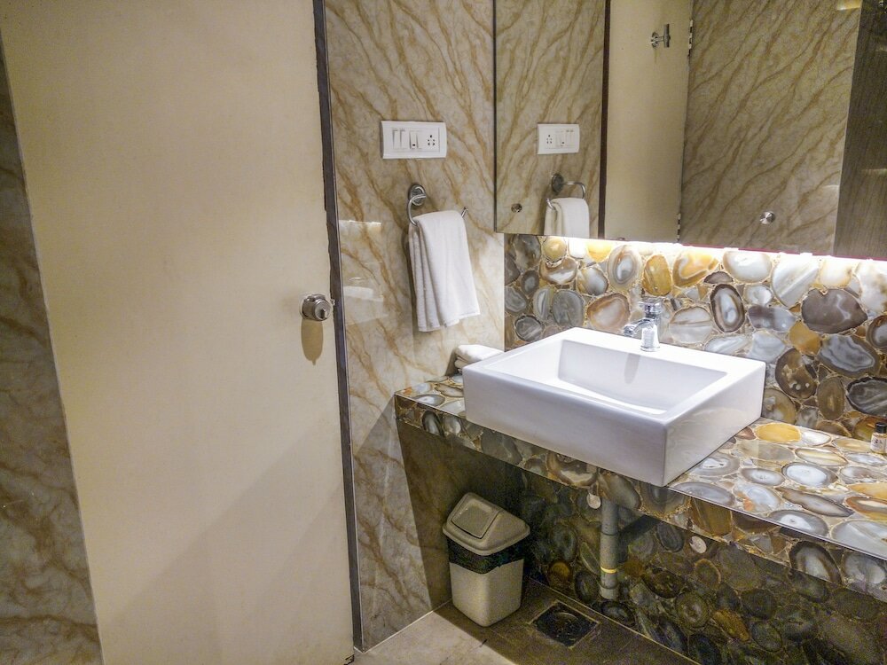 Фото Отель The Byke Signature