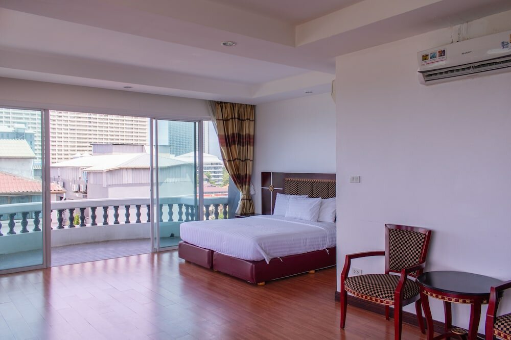 Фото Jomtien Hisotel