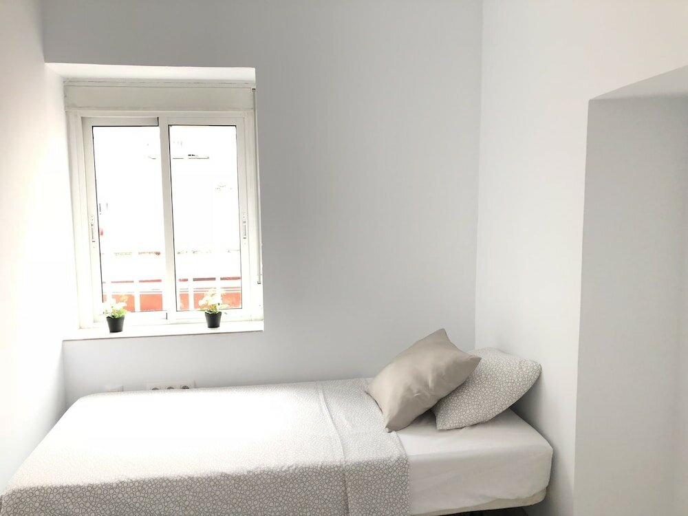 Фото Seville Vacation Rentals – Triana