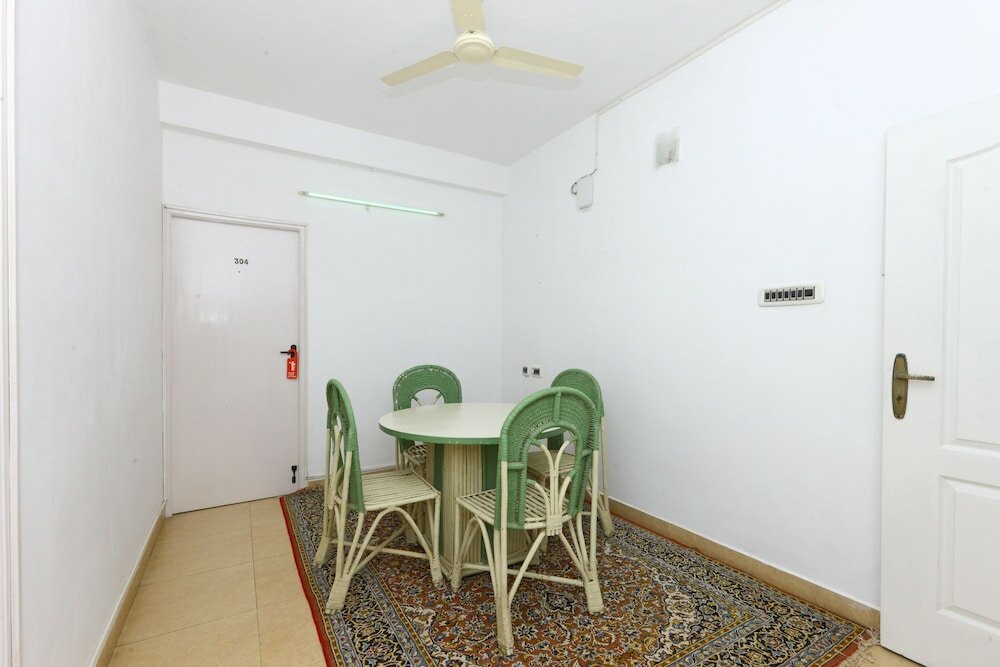 Фото Oyo 9261 Spl Serviced Apartments Sholinganallur