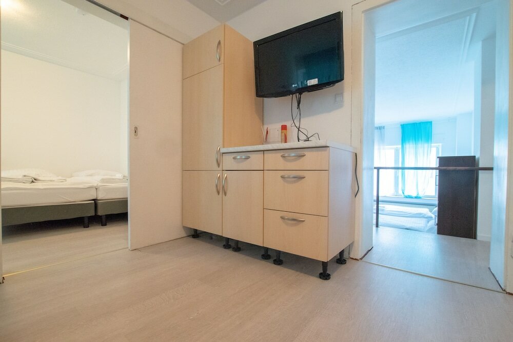 Фото Comfortable Large Center Apartment