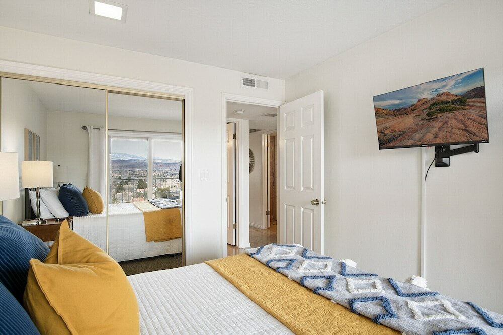 Фото Byron's Overlook