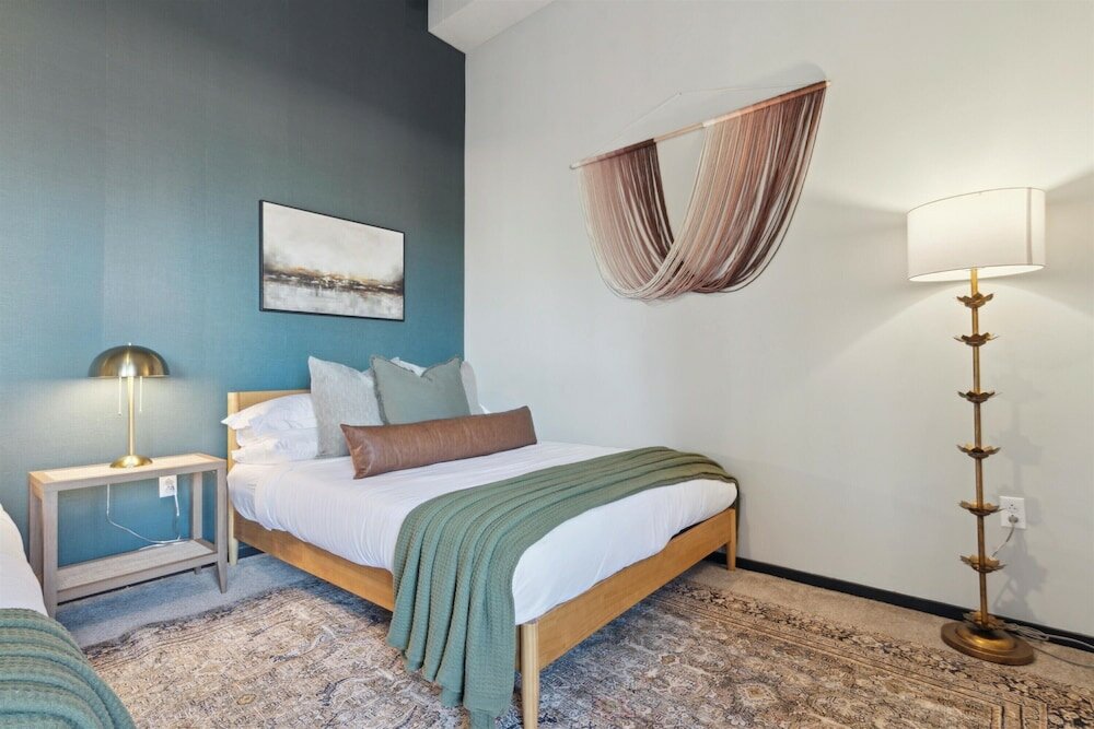 Фото The Civic in Fairmount