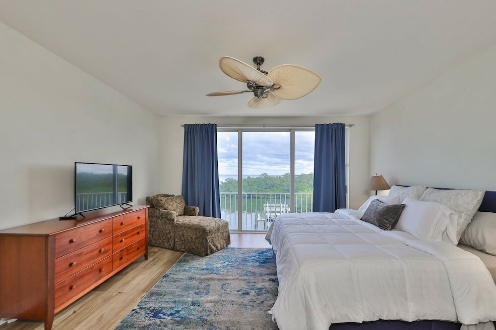 Фото Tortuga Shoals