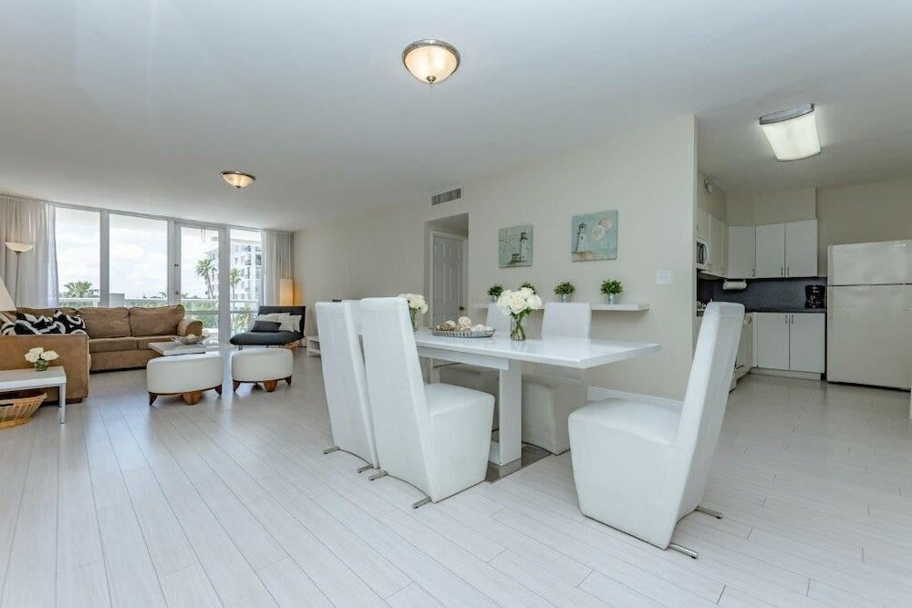 Фото Pavilion Beach