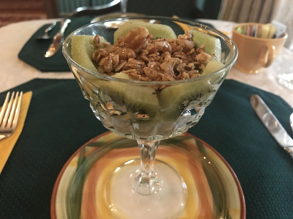 Фото Brass Pineapple Inn