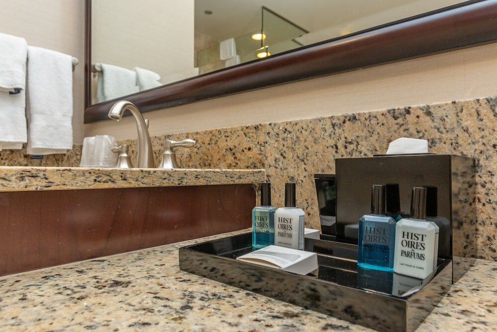 Фото Fontainebleau Miami Beach Private Luxury Suites