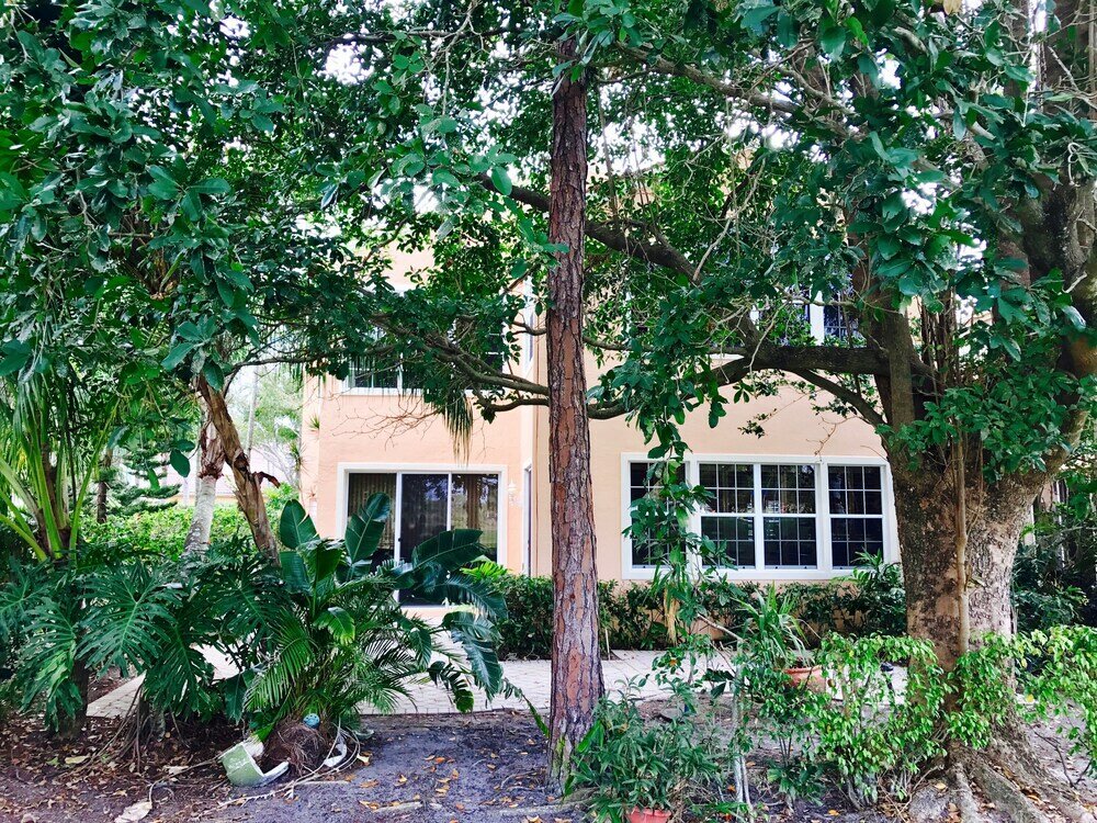 Фото Private-Luxurious Mediterranean Villa