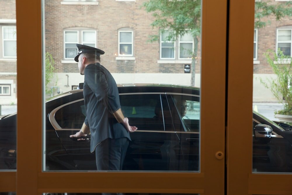 Фото Ambassador Hotel - Milwaukee